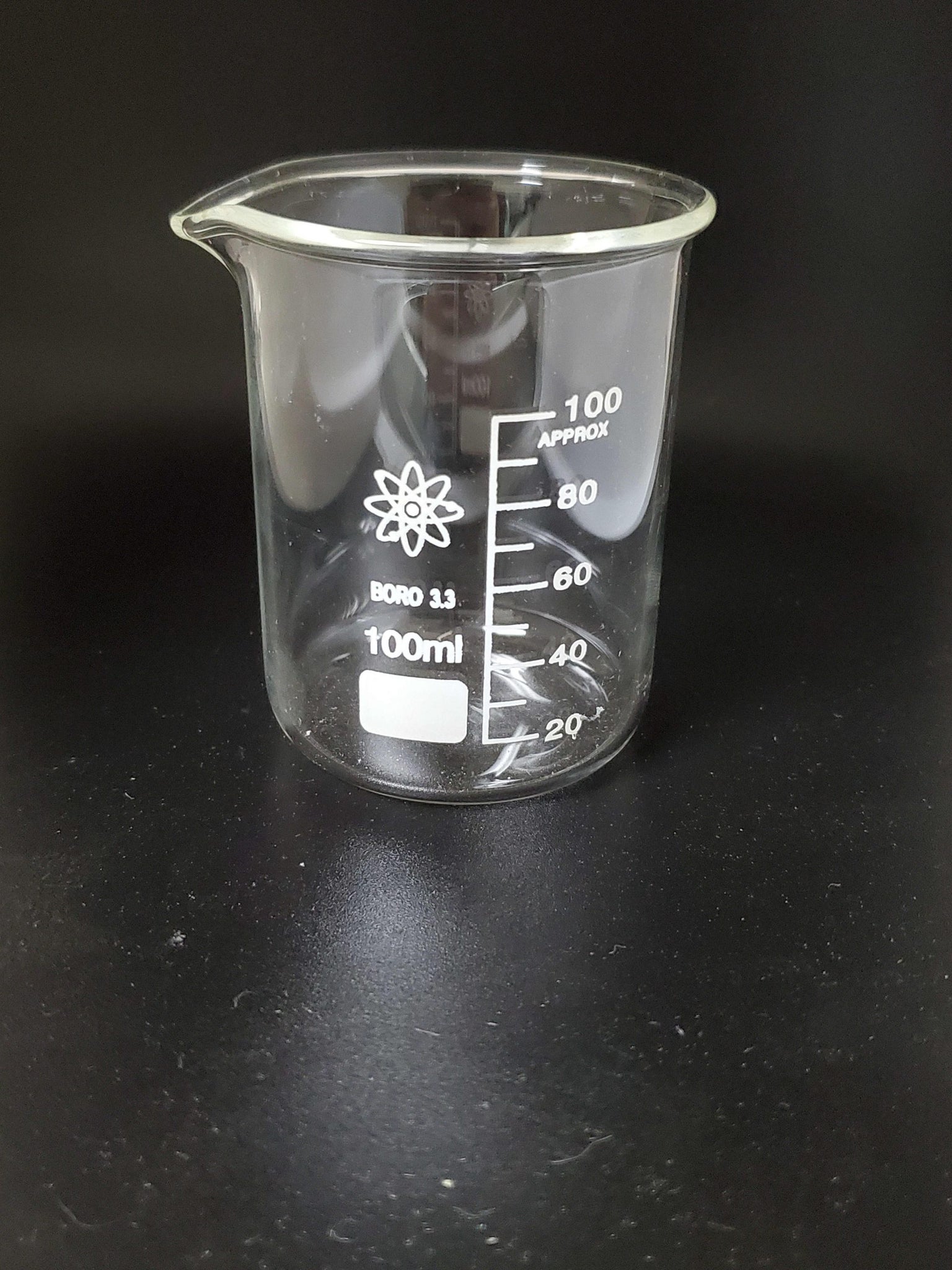 Industrial Strength, 100ml capacity Beaker for Laboratory Usage Sold by Viking Labs Supply